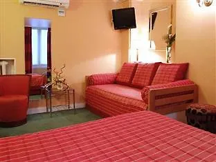 Korner Louvre Hotel Paris