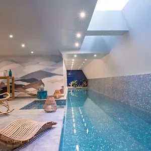 5* Hotel Parister