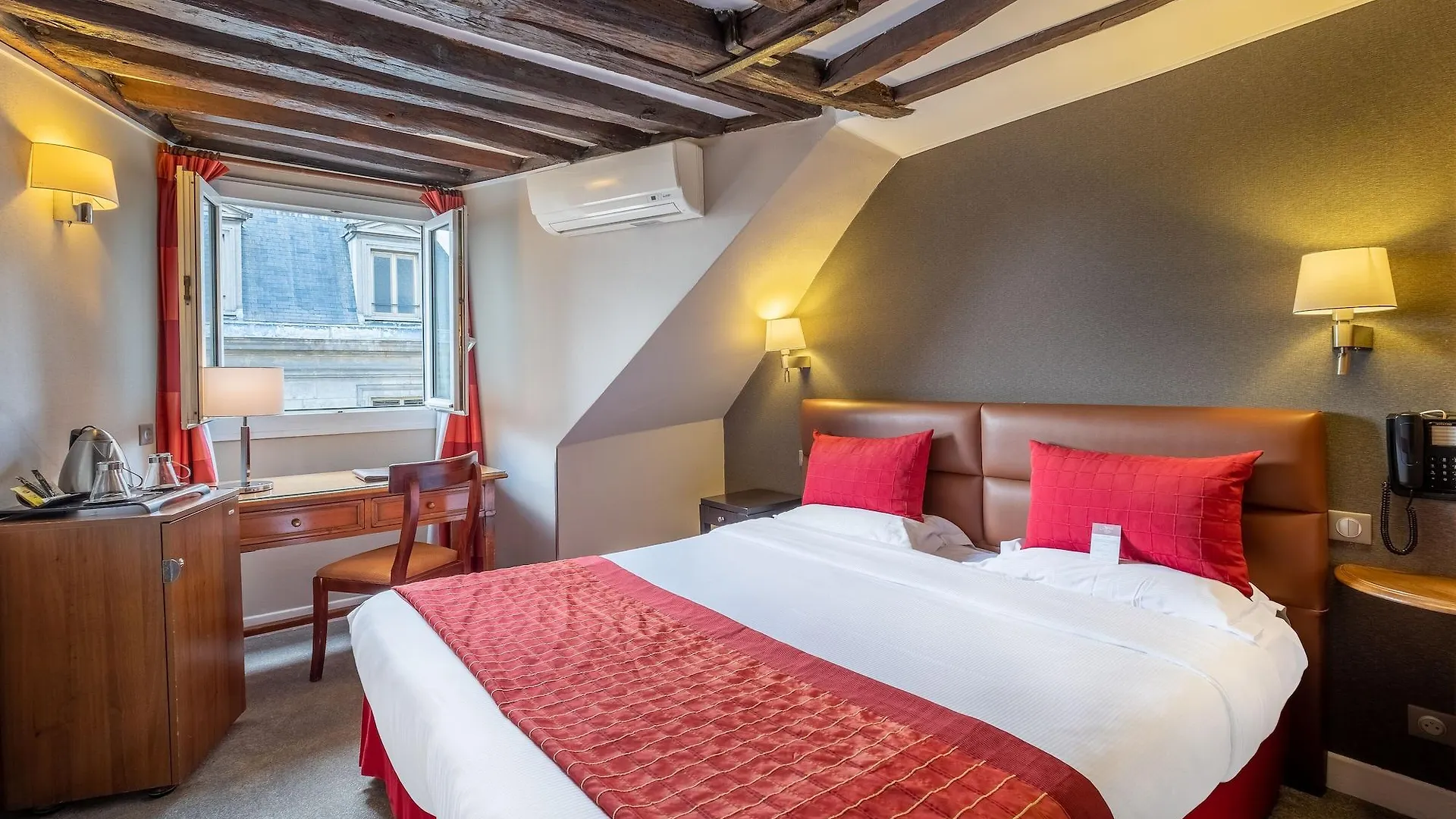 Korner Louvre Hotel Paris 3*,