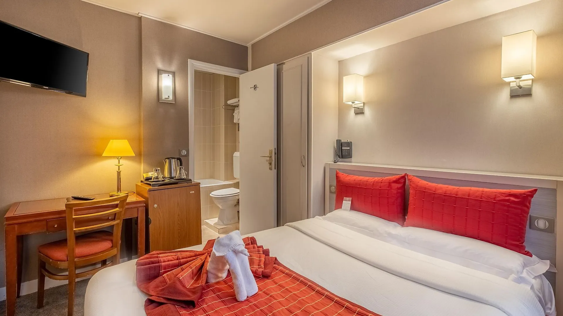 Hotel Korner Louvre Paryż