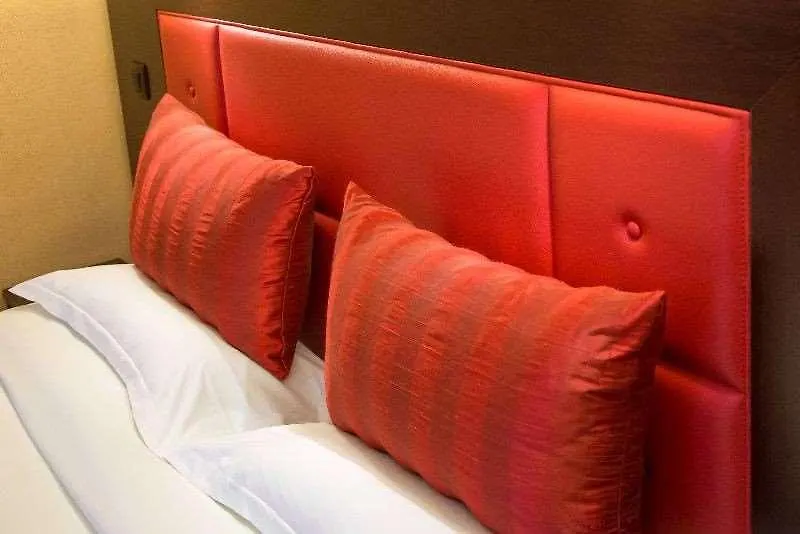 Korner Louvre Hotel Paris