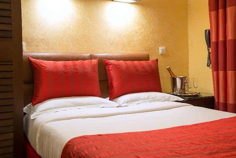 Korner Louvre Hotel Paris 3*,