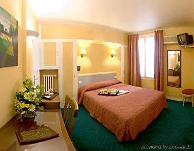 Korner Louvre Hotel Párizs