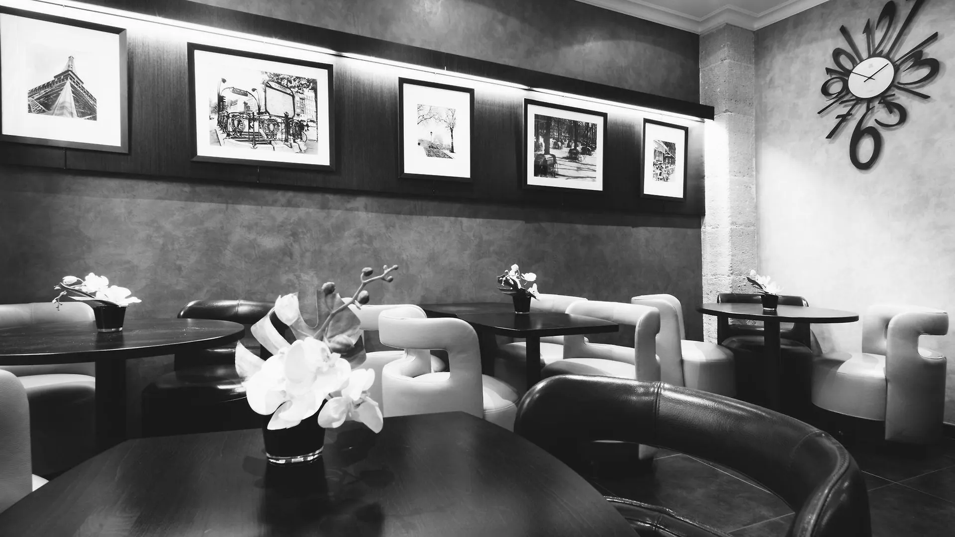 Korner Louvre Hotel Paris